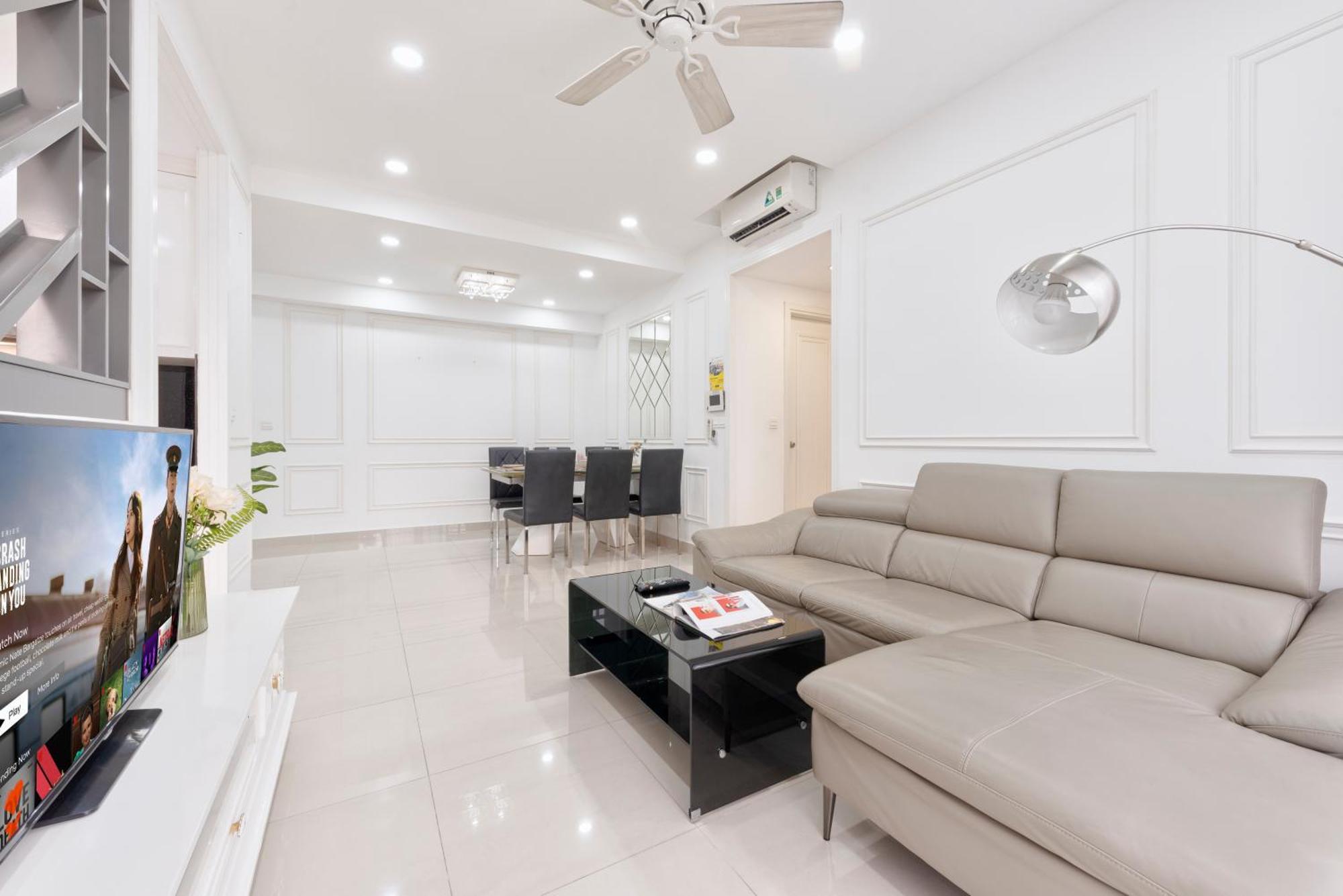 Căn hộ Stellar Cbd Rivergate - Pool - Free 4g Sim For 3 Nights TP. Hồ Chí Minh
